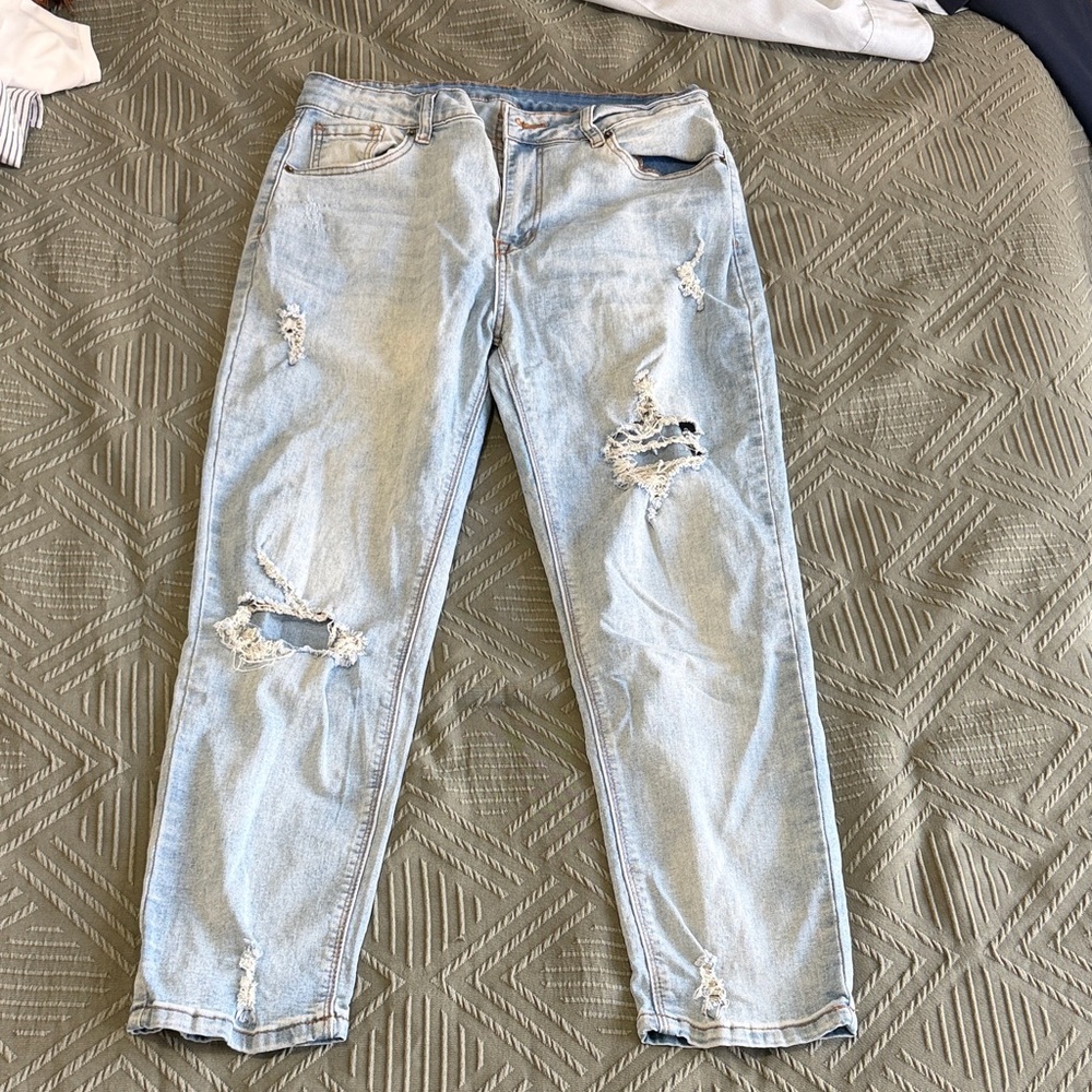 Distressed Light Blue Women's Jeans